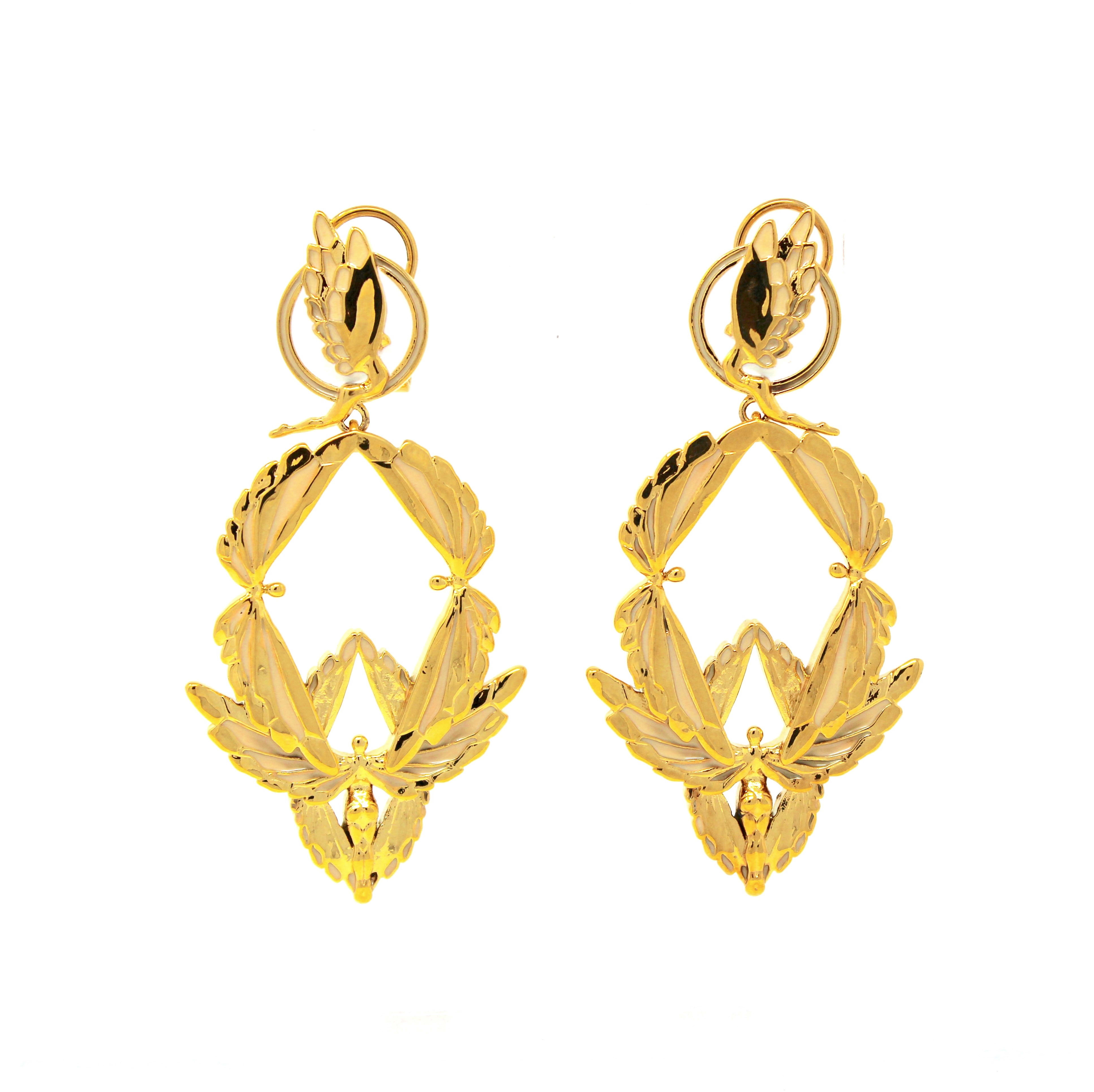 "Soaring" earrings set in 18K gold plate with champagne enamel